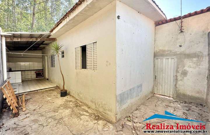 Casa à venda – Ozanam, Pará de Minas