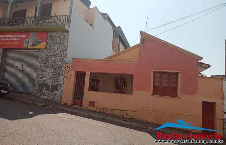 Casa à venda – Centro, Pará de Minas