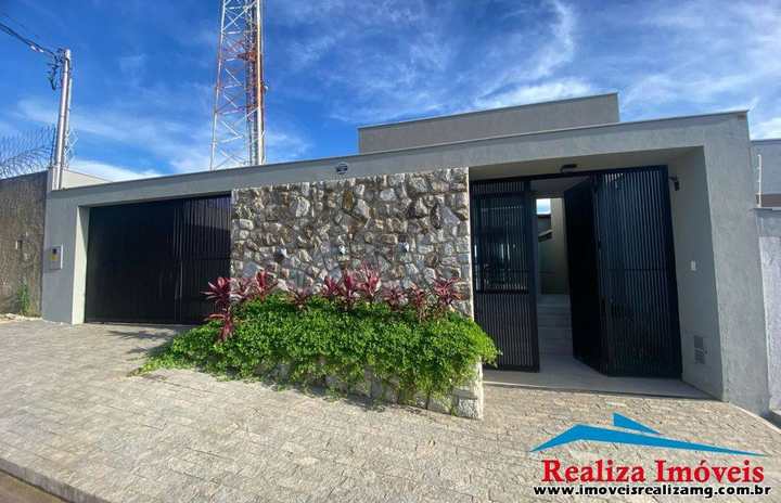 Casa à venda – Castelo Branco, Pará de Minas