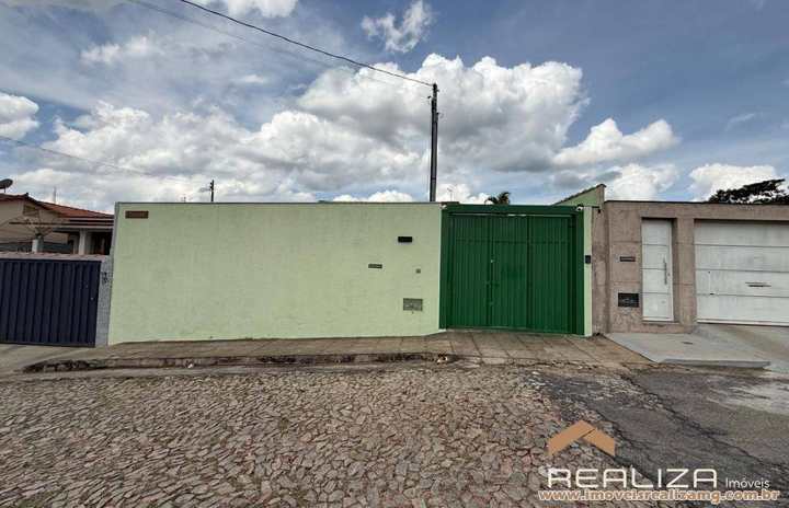 Casa à venda – São Francisco, Pará de Minas