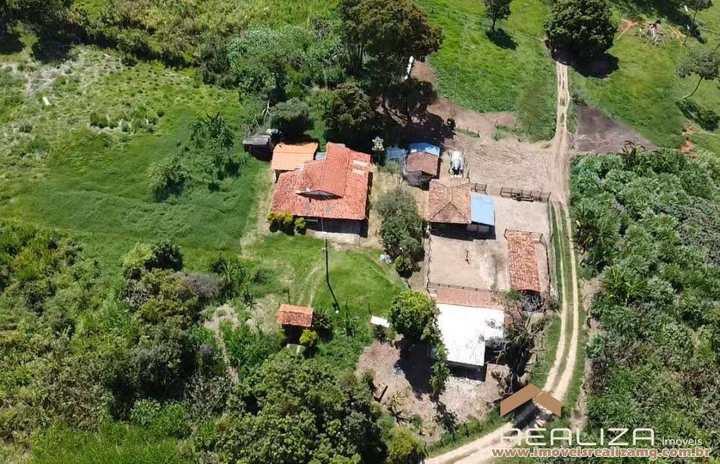 Fazenda à venda – Tapera, Florestal