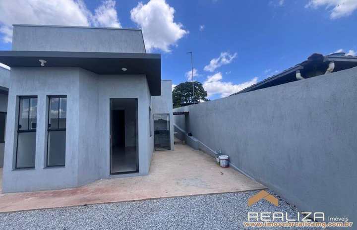 Casa à venda – Esplanada, Pará de Minas