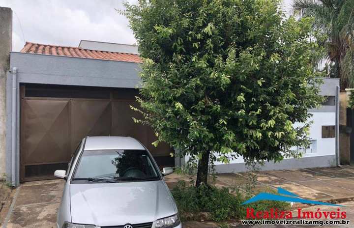 Casa à venda – Providência, Pará de Minas