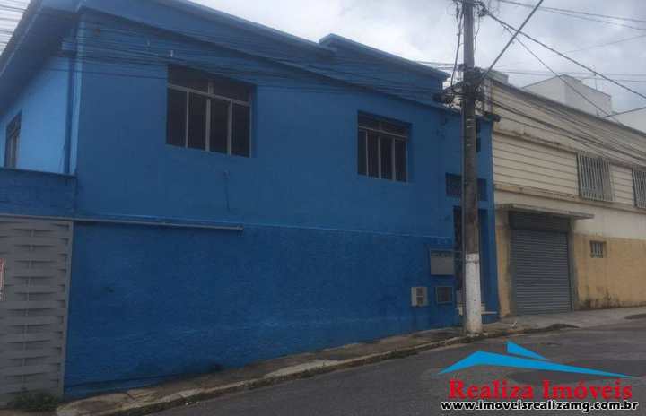 Casa à venda – Centro, Pará de Minas