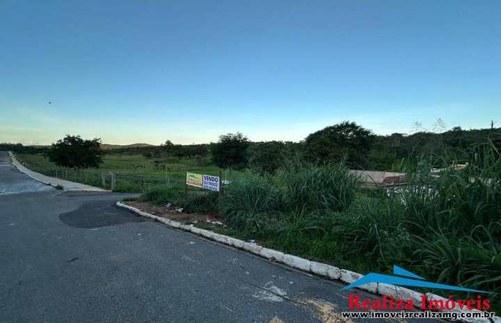 Lote à venda – Nem do Concesso, Pequi
